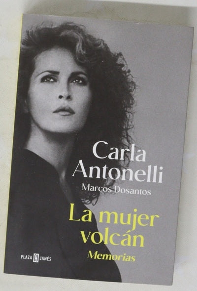 La mujer volcán : memorias