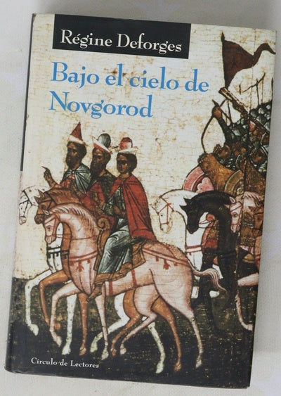 Bajo el cielo de Novgorod