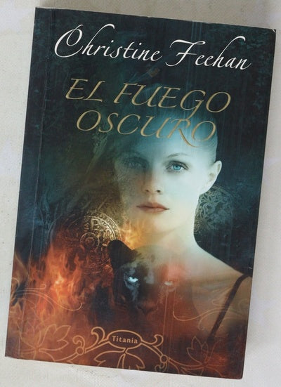 El fuego oscuro