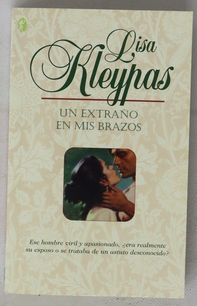 Un extraño en mis brazos