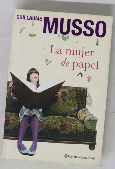 La mujer de papel