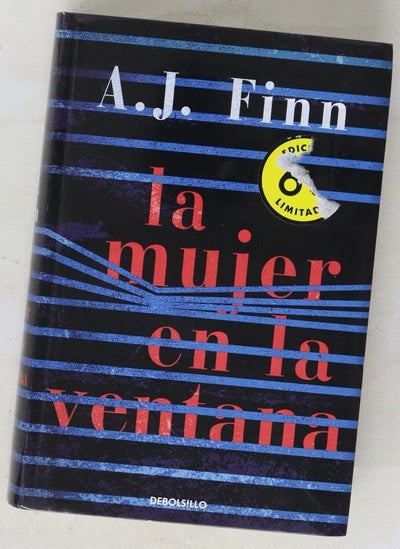 La mujer en la ventana
