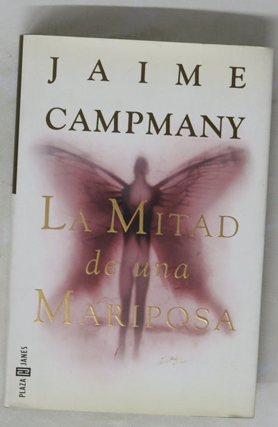 La mitad de una mariposa