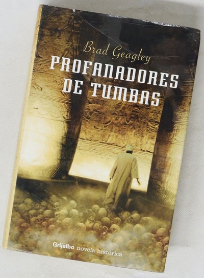 Profanadores de tumbas