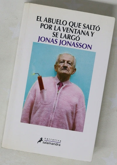 El abuelo que saltó por la ventana y se largó