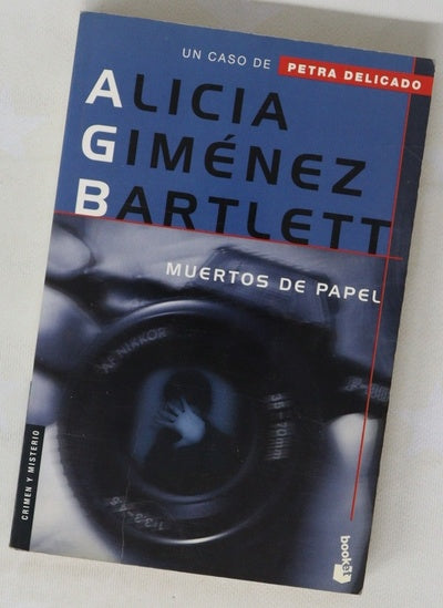 Muertos de papel