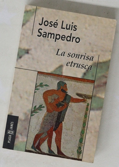 La sonrisa etrusca