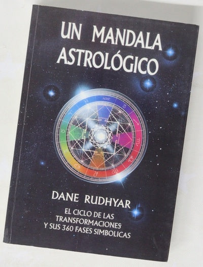 Un mandala astrológico : el ciclo de las transformaciones y sus 360 fases simbólicas