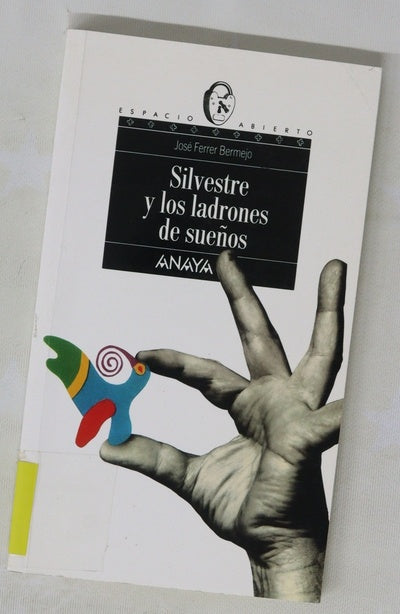 Silvestre y los ladrones de sueños