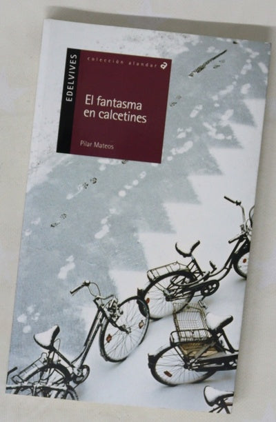 El fantasma en calcetines