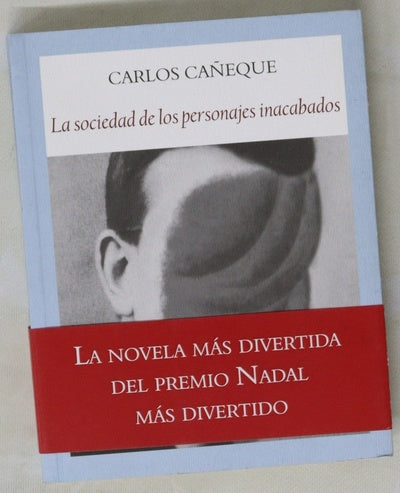 La sociedad de los personajes inacabados