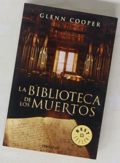 La biblioteca de los muertos
