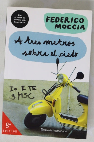 A tres metros sobre el cielo