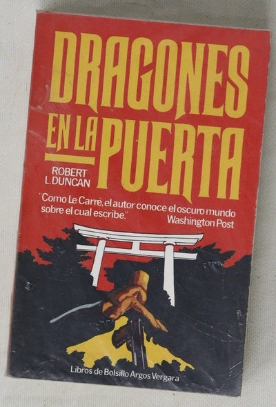 Dragones en la puerta
