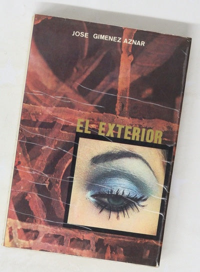 El exterior Novela
