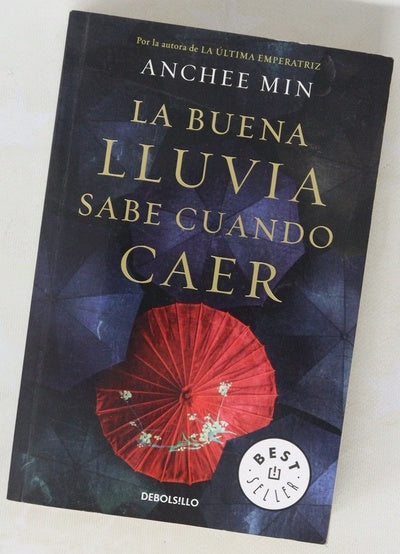La buena lluvia sabe cuándo caer