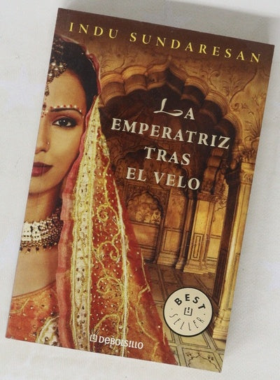 La emperatriz tras el velo