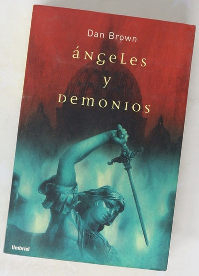 Ángeles y demonios