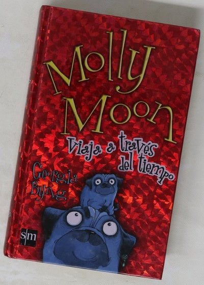 Molly Moon viaja a través del tiempo
