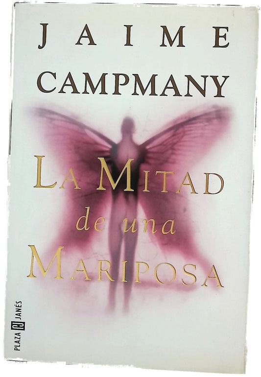 La mitad de una mariposa