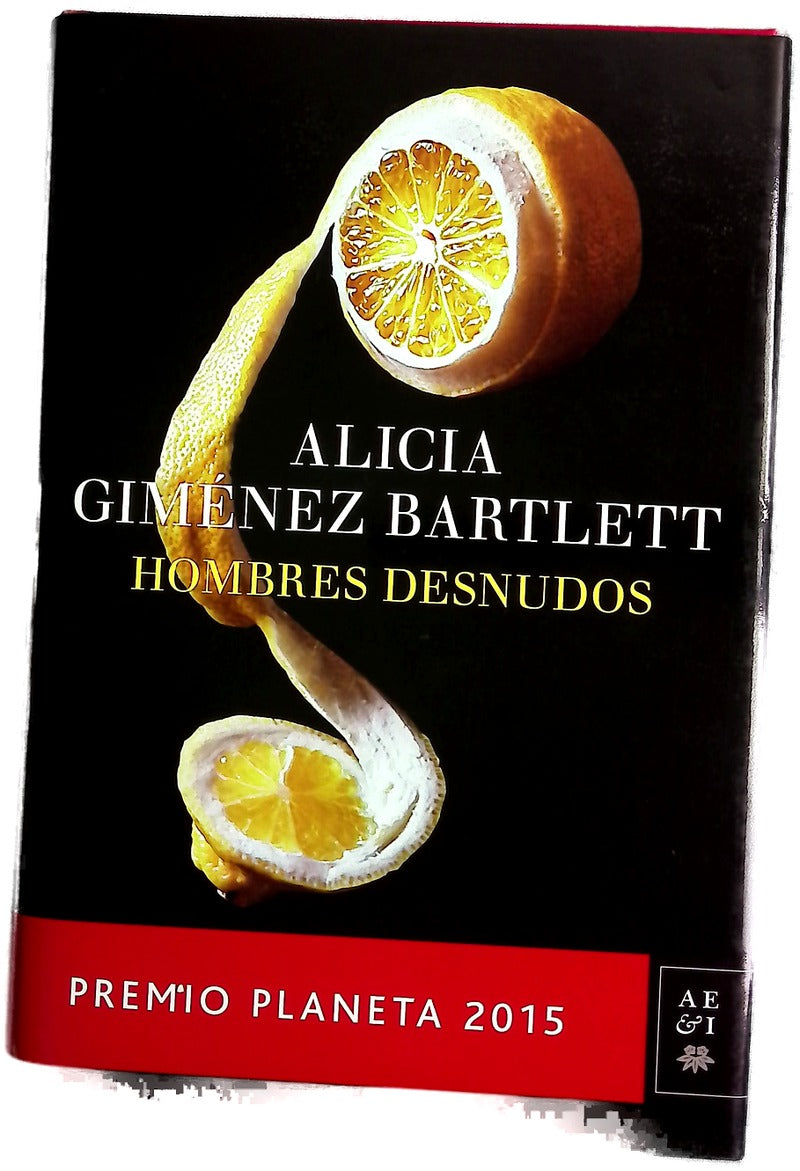 Hombres desnudos