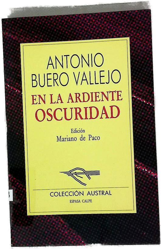En la ardiente oscuridad