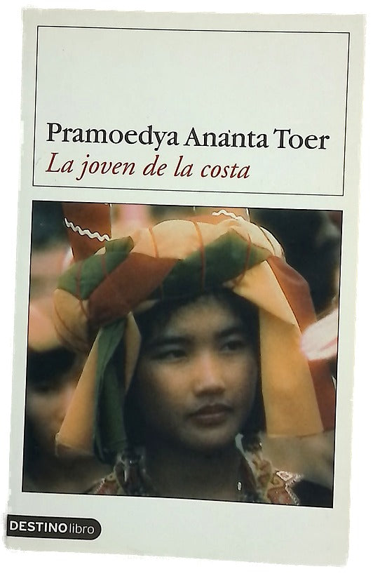 La joven de la costa