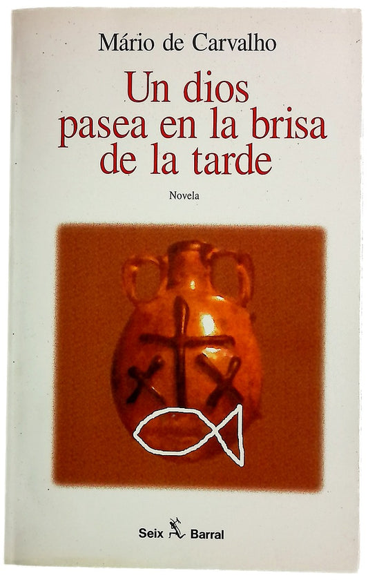 Un dios pasea en la brisa de la tarde