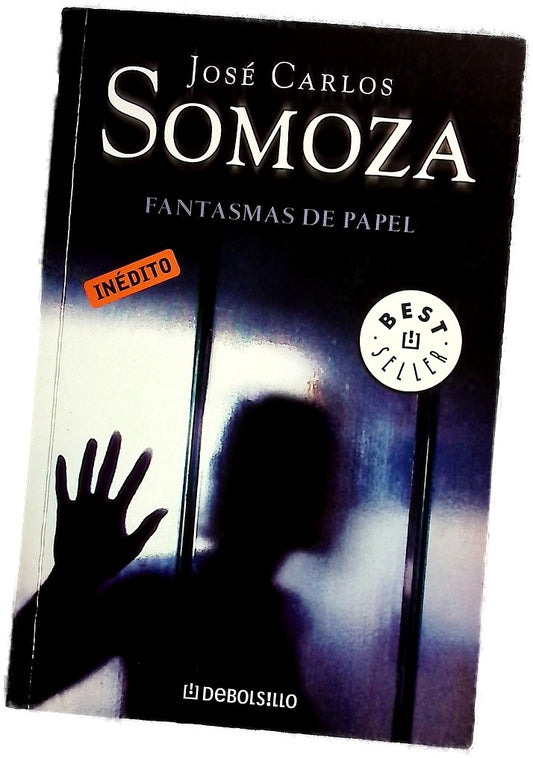 Fantasmas de papel
