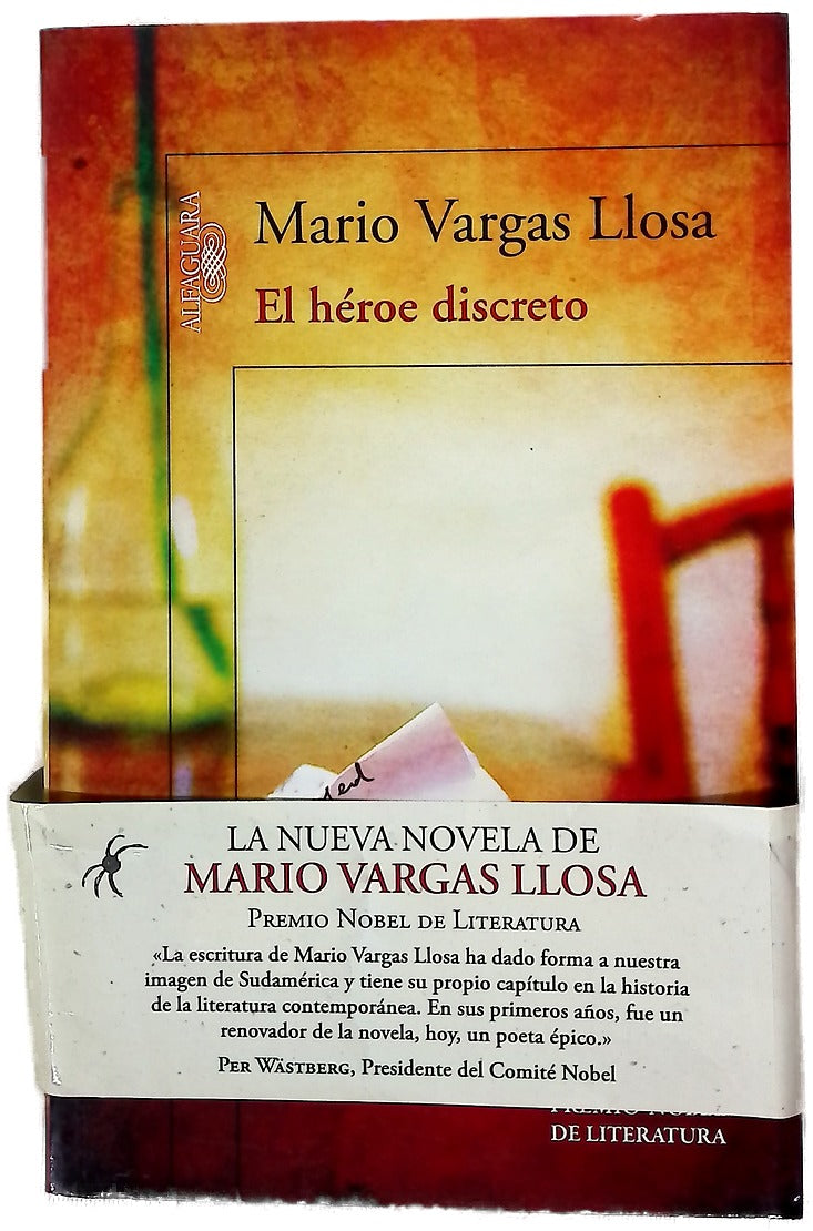 El héroe discreto