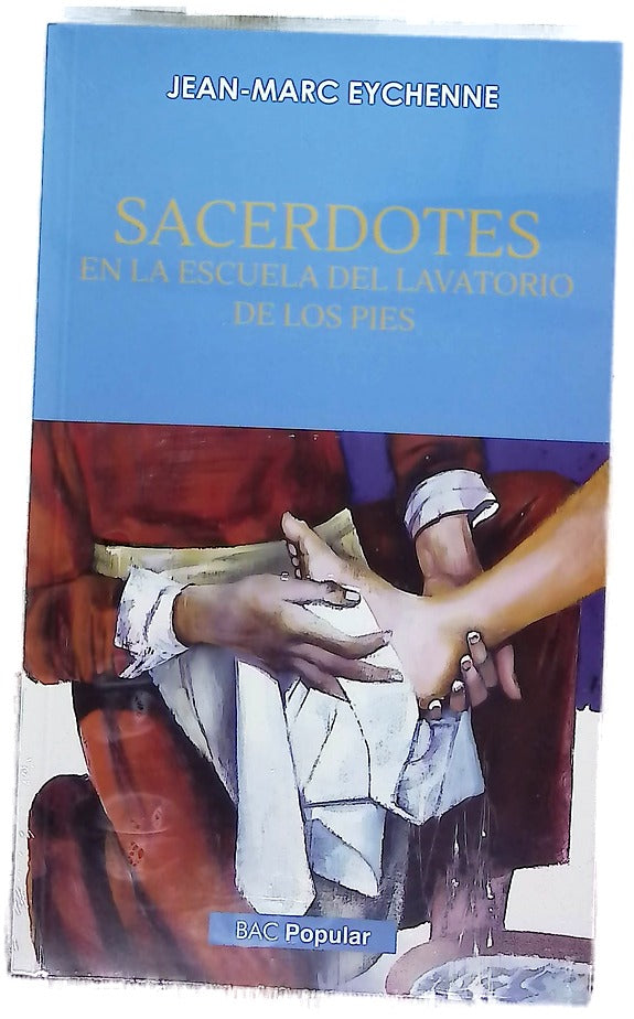 Sacerdotes en la escuela del lavatorio de los pies
