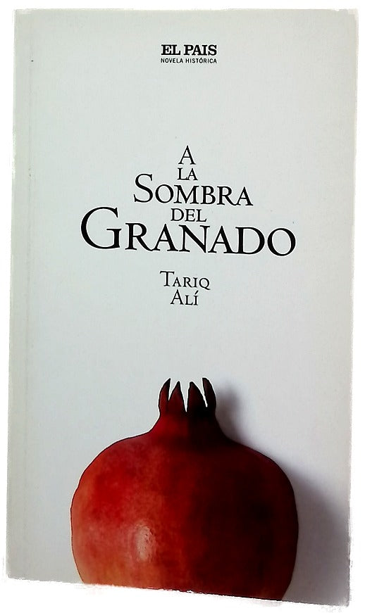 A la sombra del granado