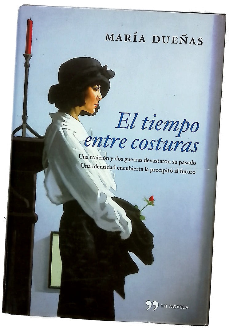 El tiempo entre costuras