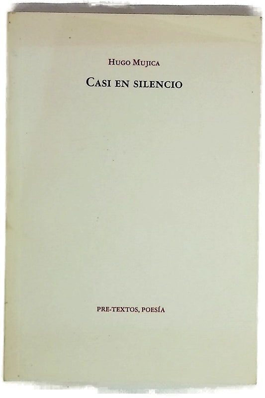 Casi en silencio