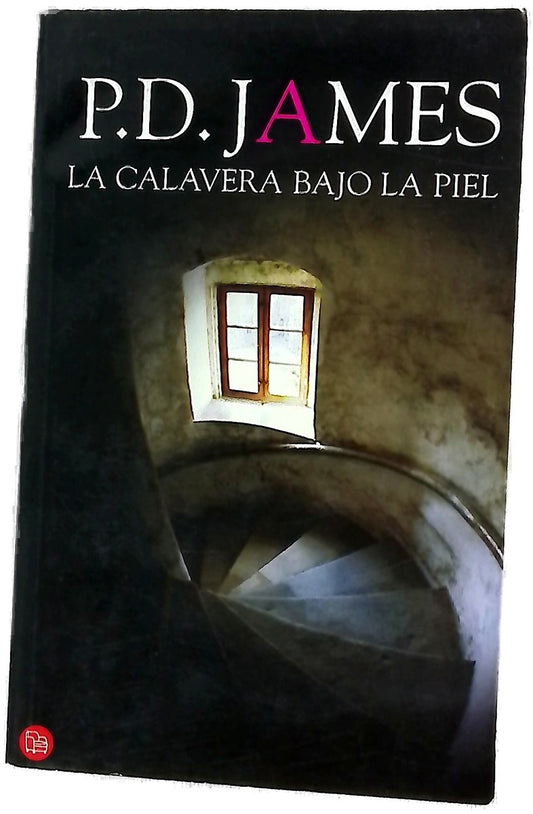 La calavera bajo la piel