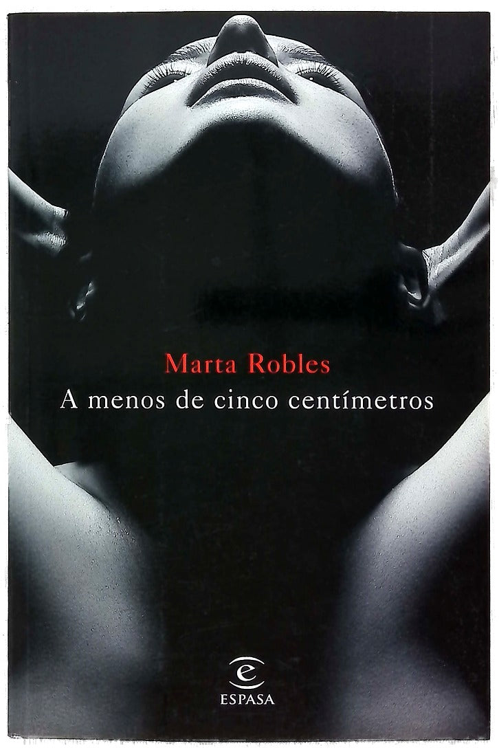 A menos de cinco centimetros