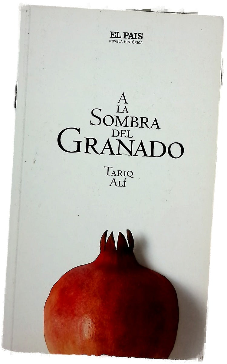A la sombra del granado