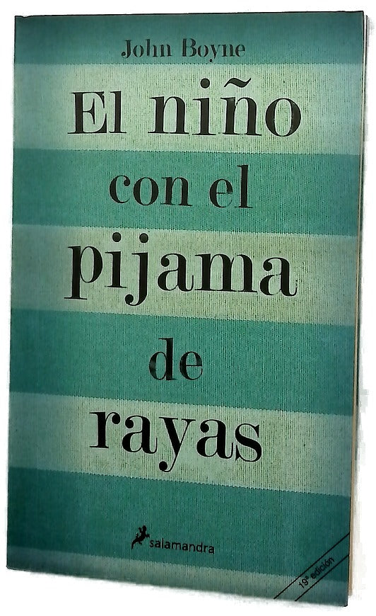 El niño con el pijama de rayas