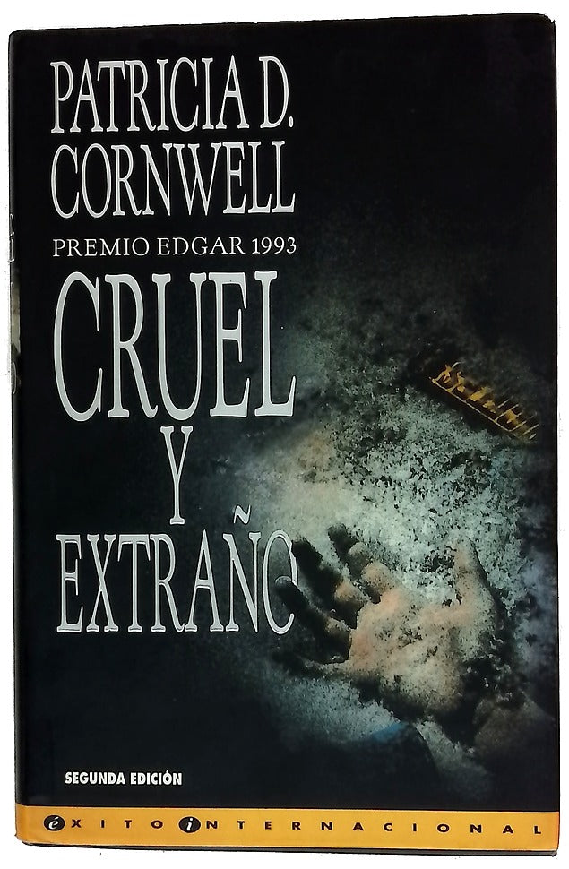 Cruel y extraño