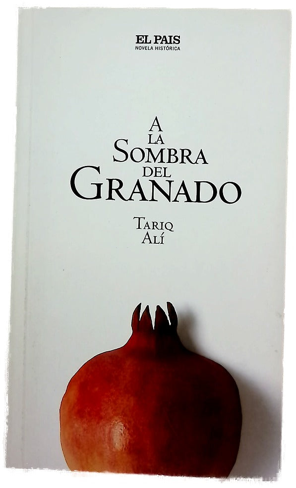 A la sombra del granado