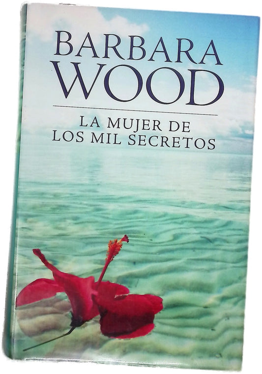La mujer de los mil secretos
