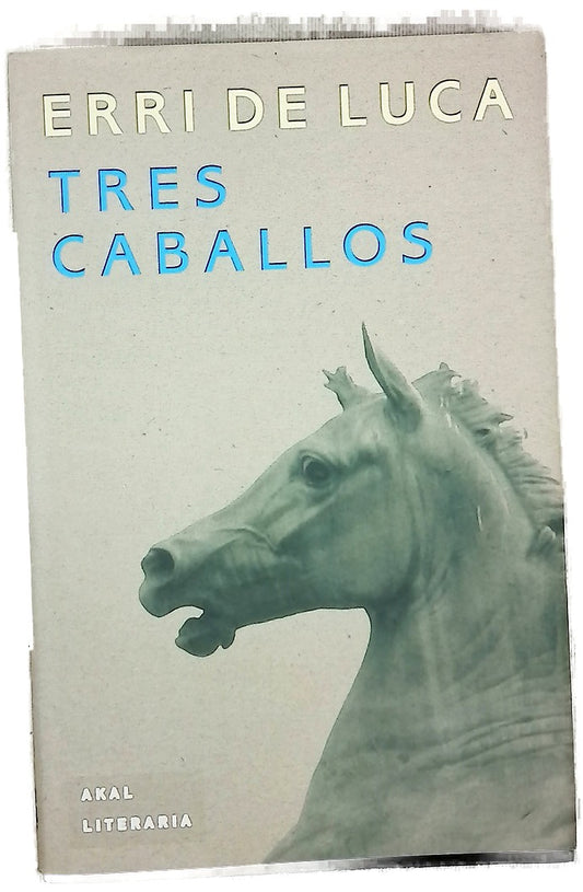 Tres caballos