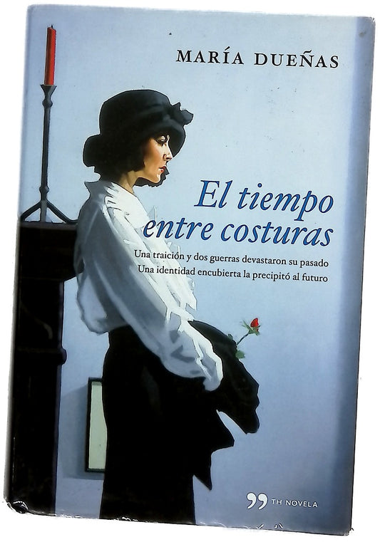 El tiempo entre costuras