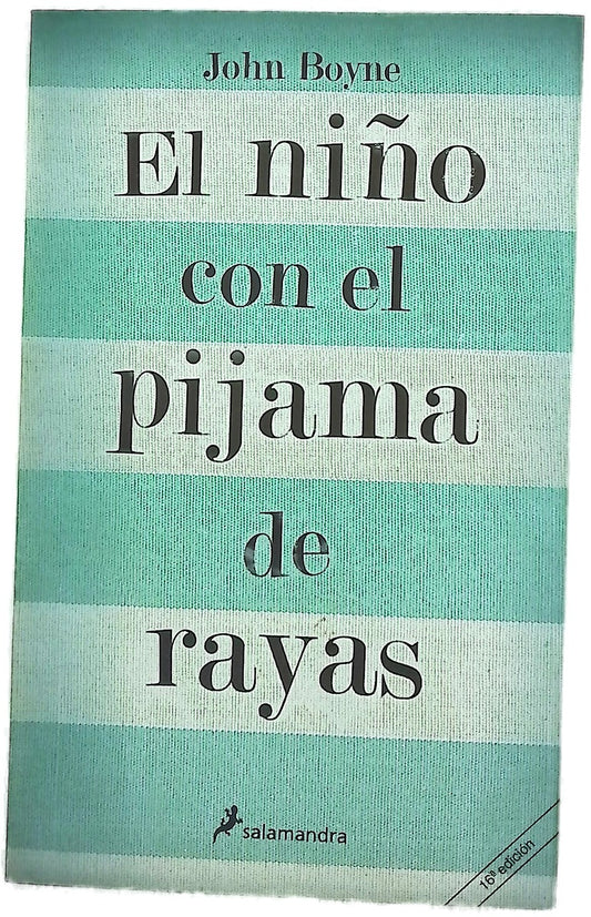 El niño con el pijama de rayas