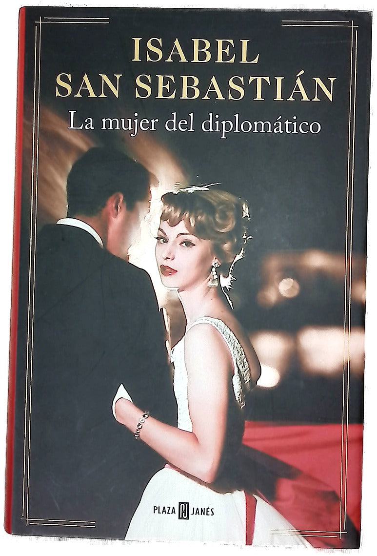 La mujer del diplomático