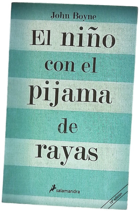 El niño con el pijama de rayas
