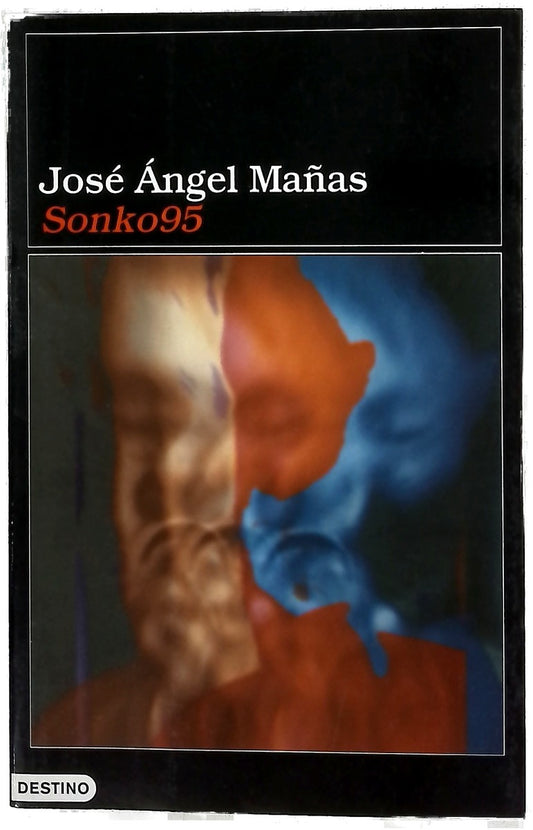 Sonko95 autorretrato con negro de fondo