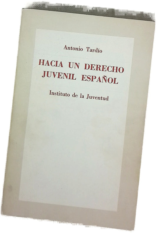 Hacia un derecho juvenil español