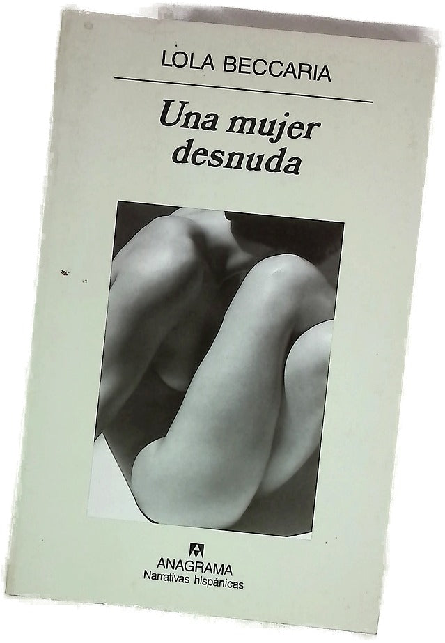 Una mujer desnuda