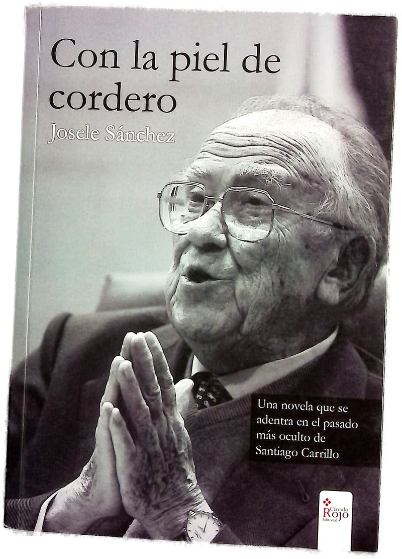 Con la piel de cordero